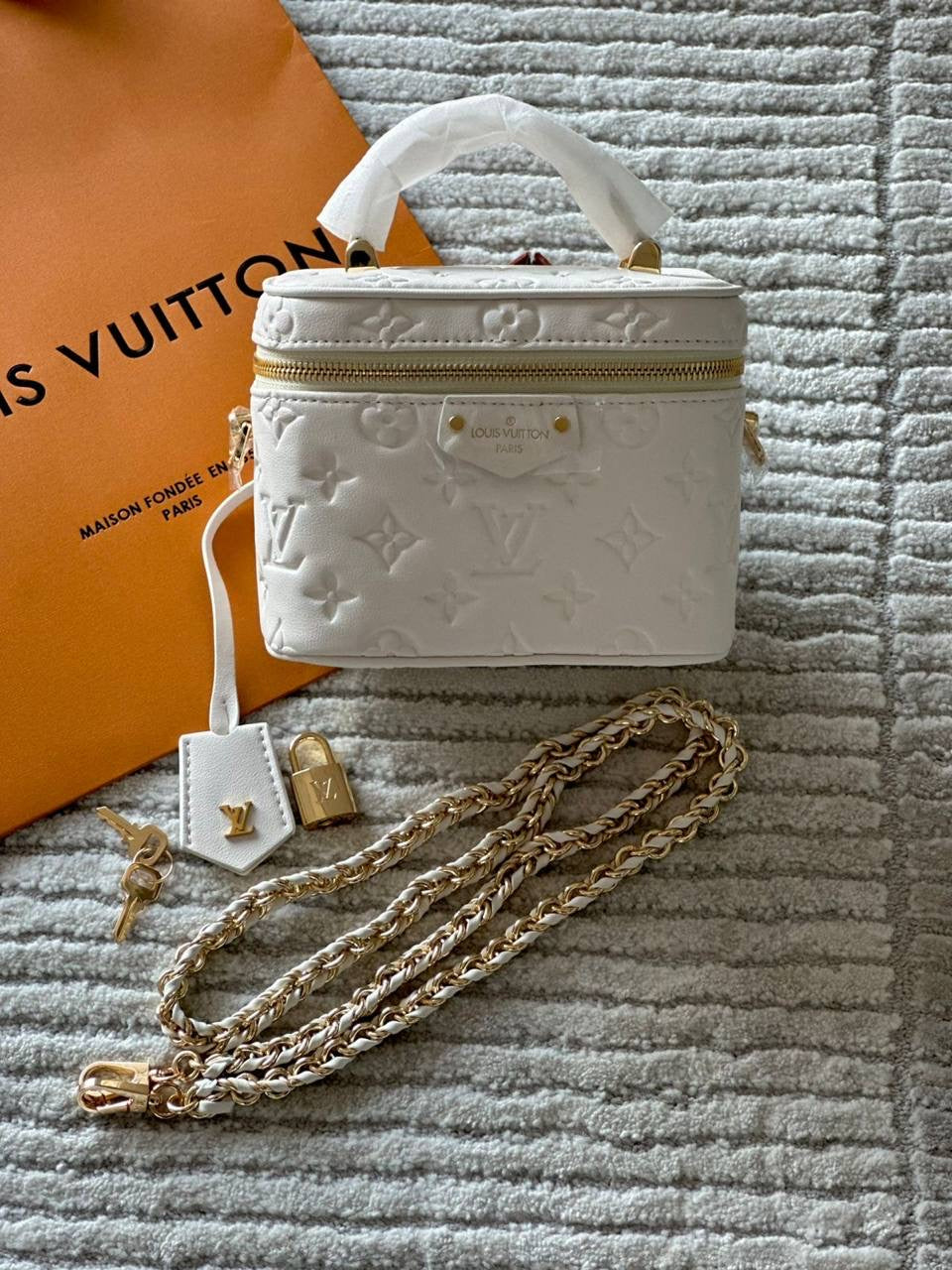 Louis Vuitton Sling Bag (VIP Quality)