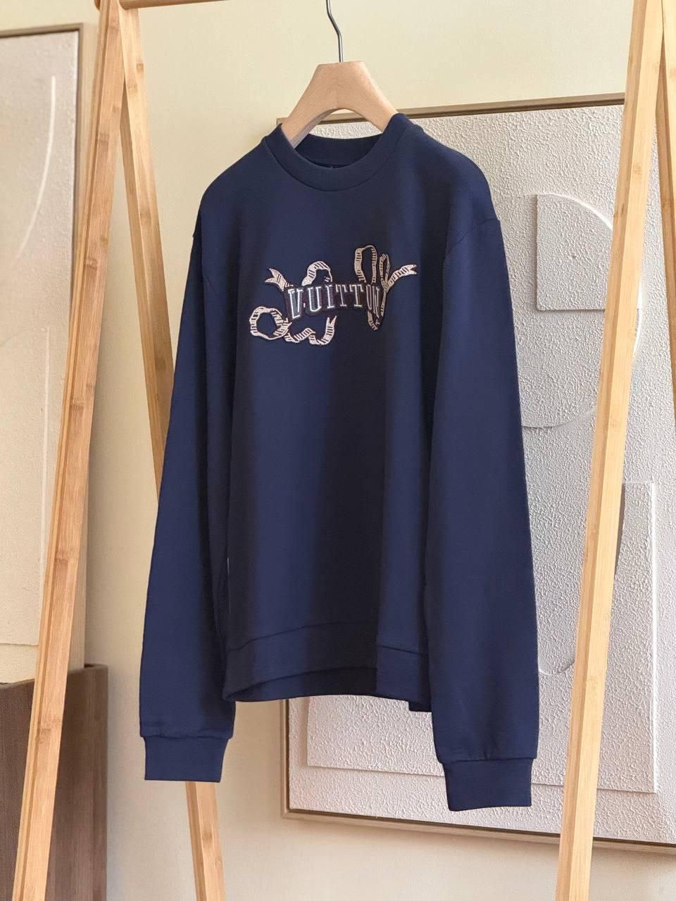 Louis Vuitton Sweatshirt