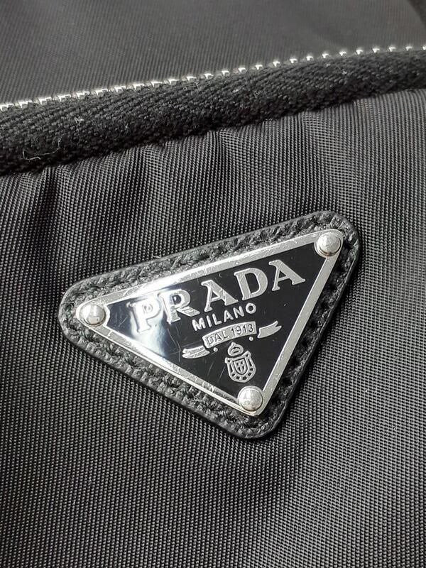 Prada Mobile Holder
