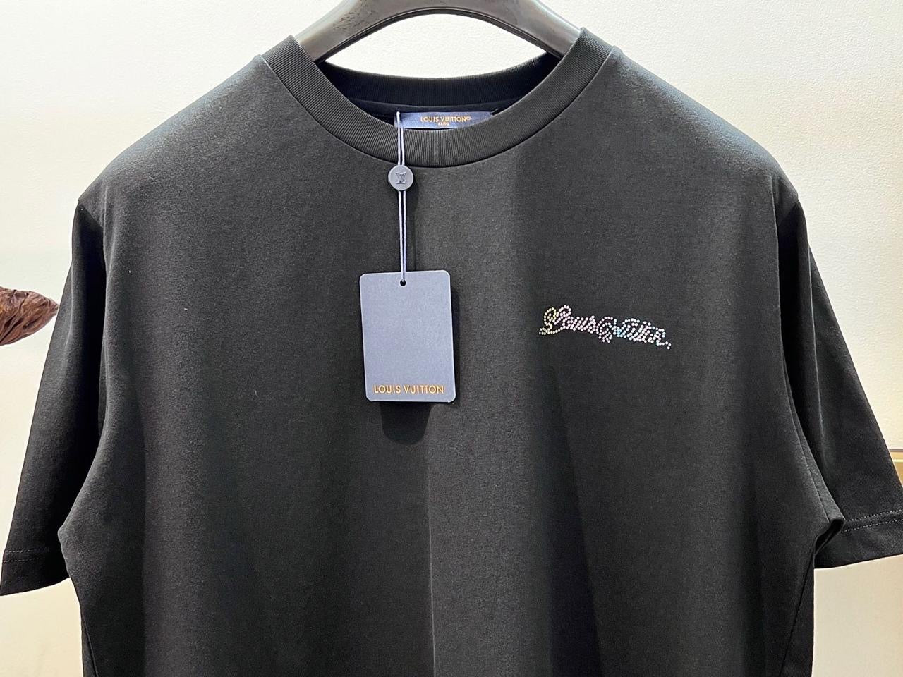Louis Vuitton T-Shirt 2 colors