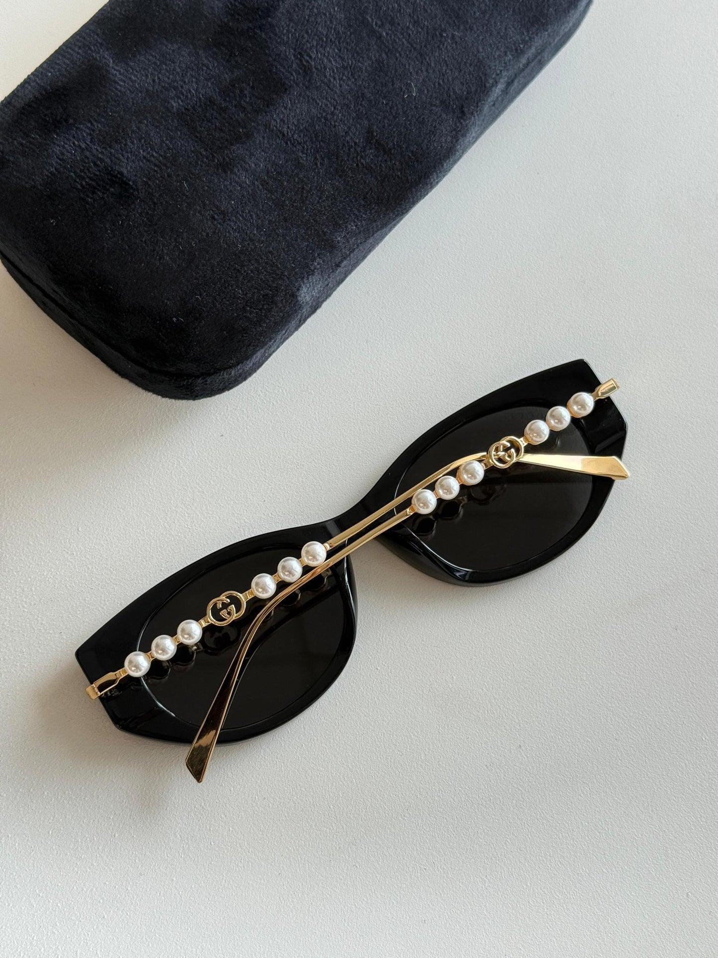 Gucci Sunglasses 2 colors