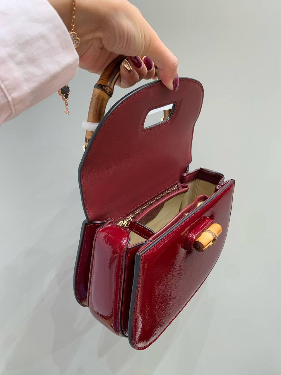Gucci Sling Bag (VIP Quality)