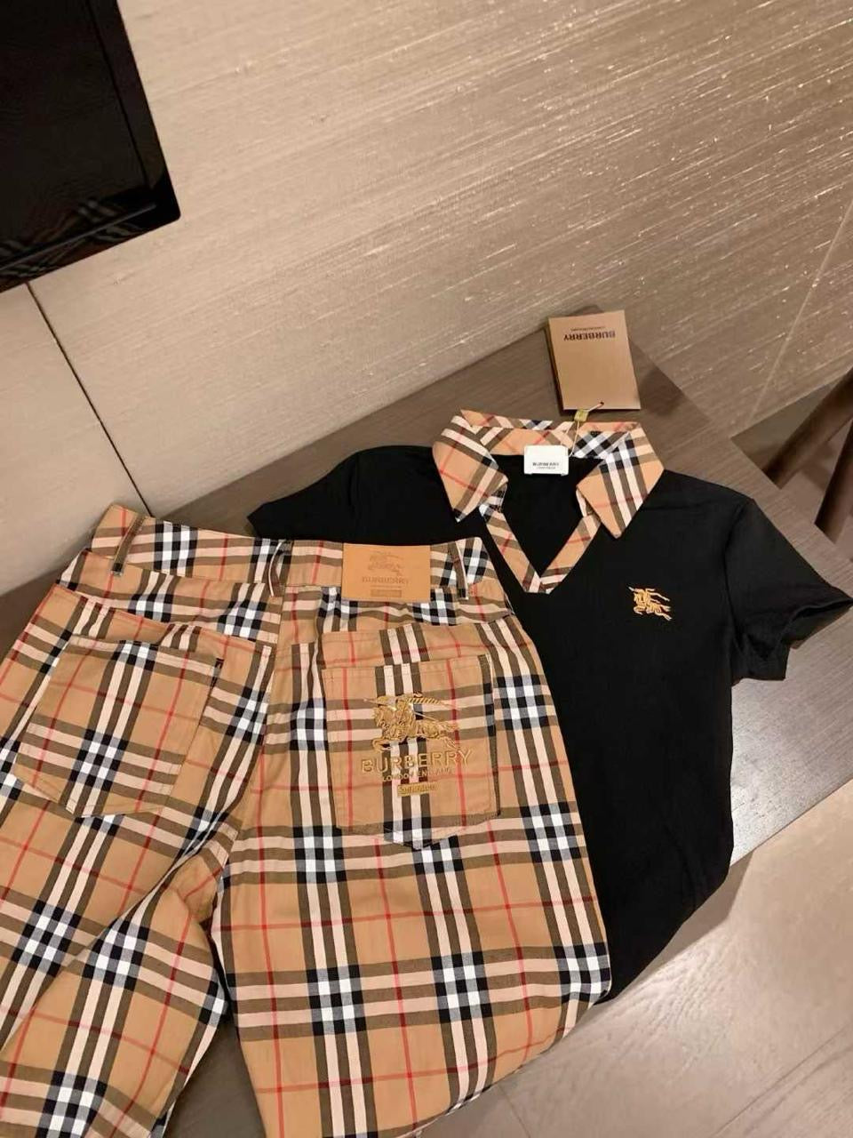 Burberry Set 2 colors