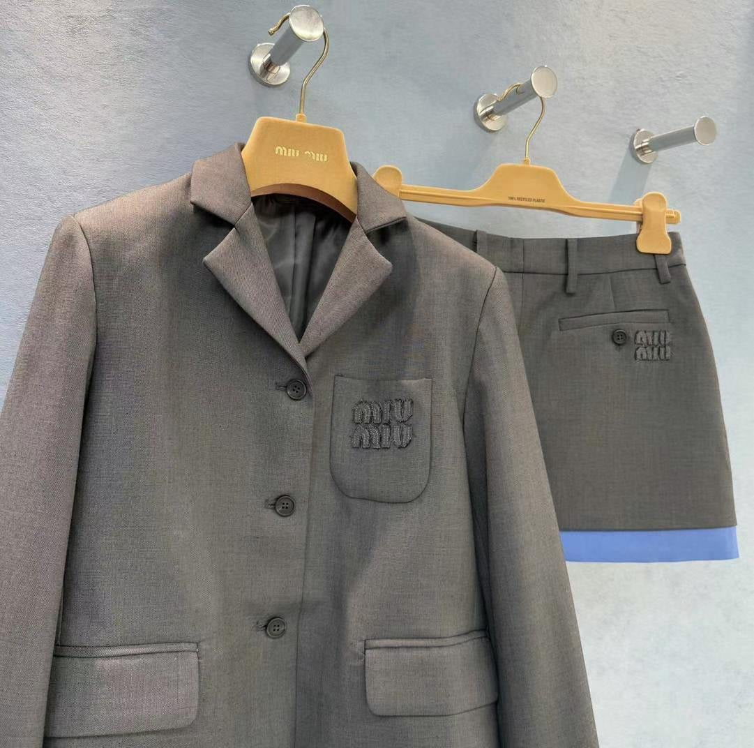 Miu Miu Set