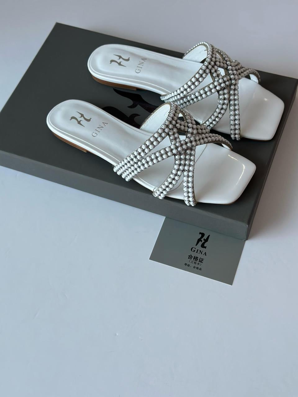 Gina Slippers 2 colors