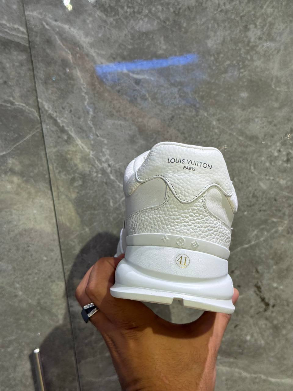 Louis Vuitton Sneakers