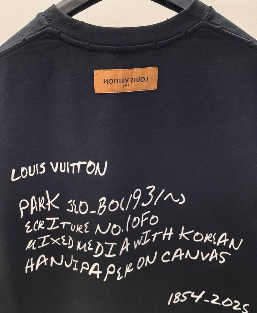 Louis Vuitton T-Shirt