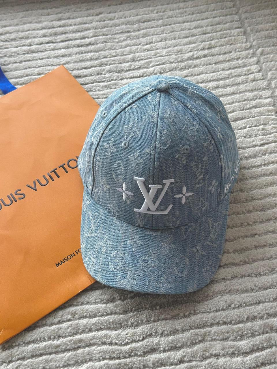 Louis Vuitton Cap 4 colors