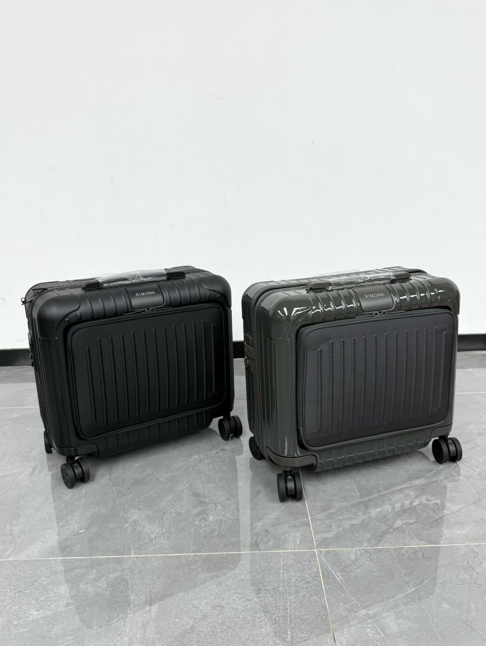 Rimowa Essential Trolley 2 colors