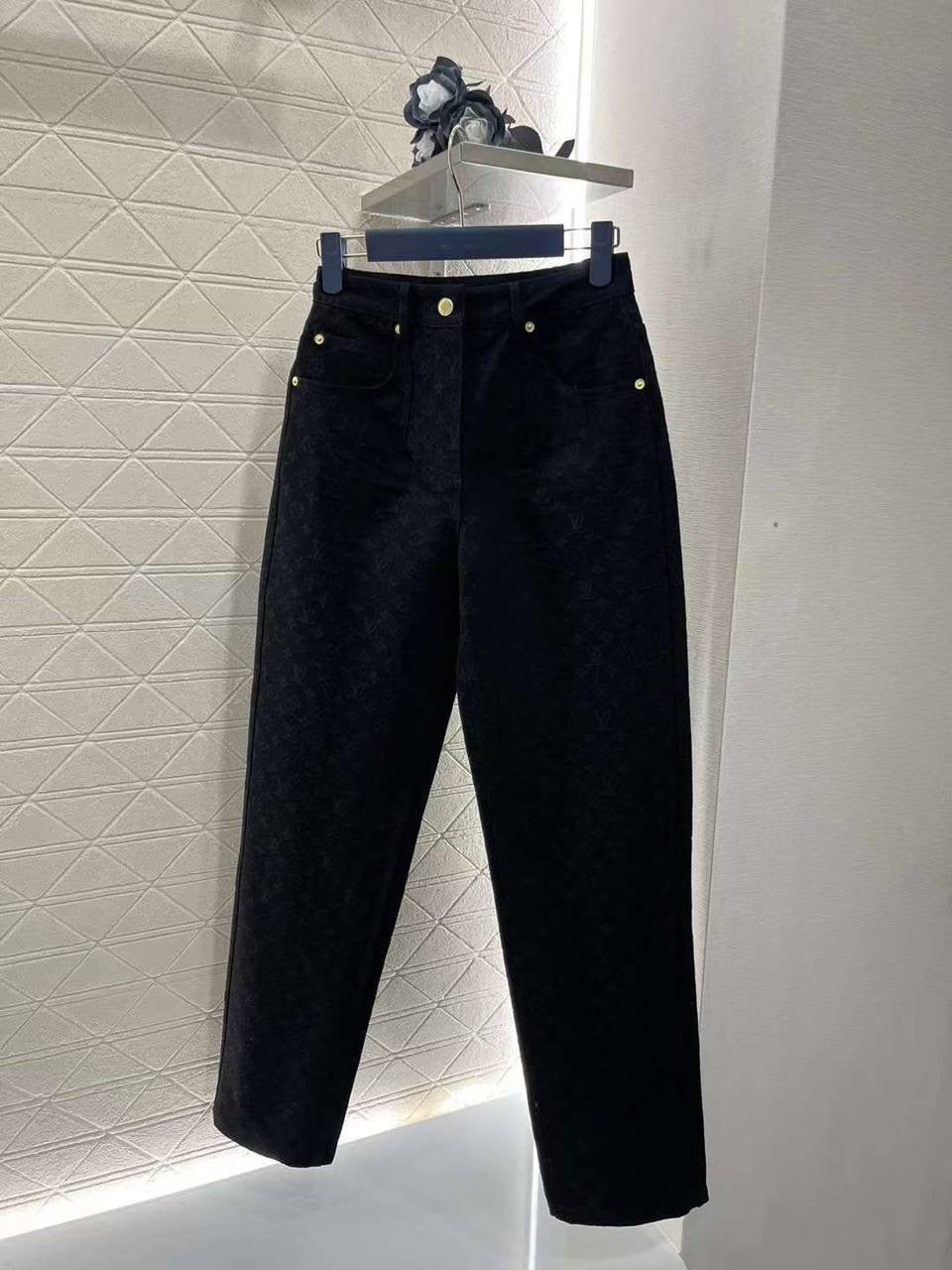 Louis Vuitton Jeans Pants