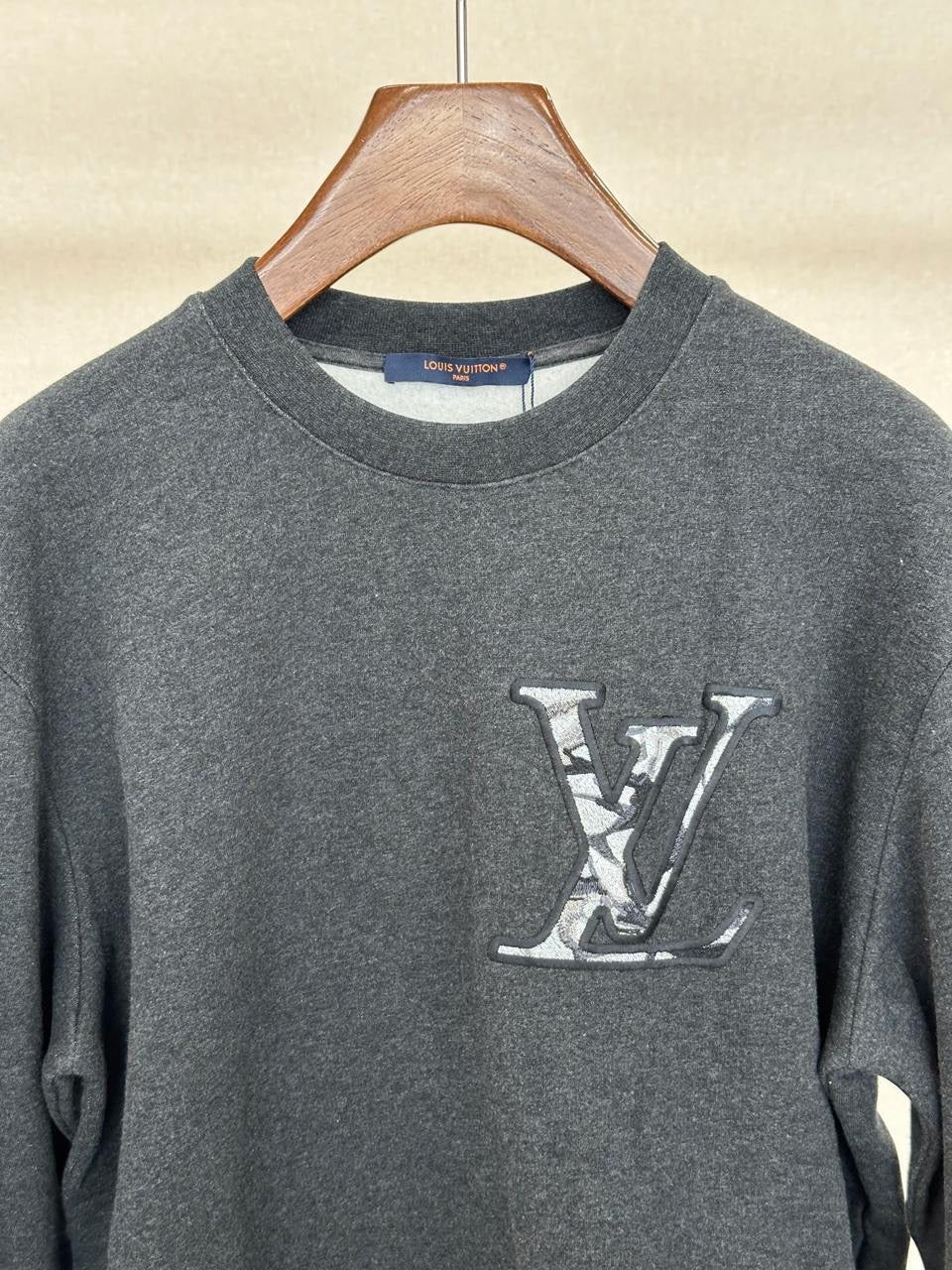 Louis Vuitton Sweatshirt