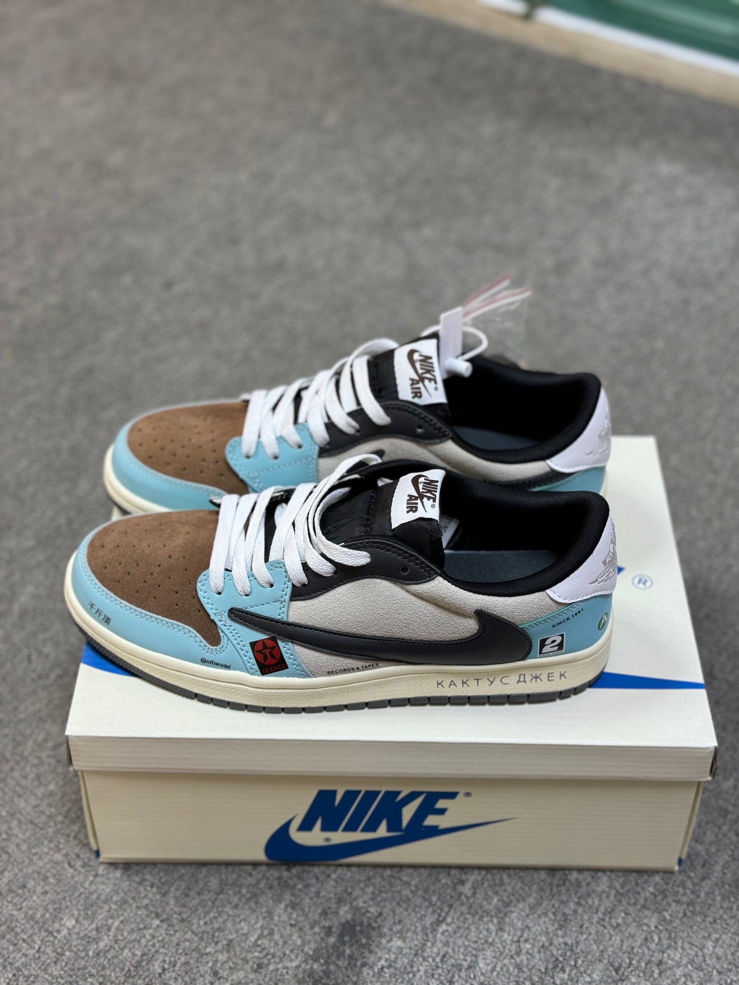 Travis Scott x Air Jordan JACKBOYS