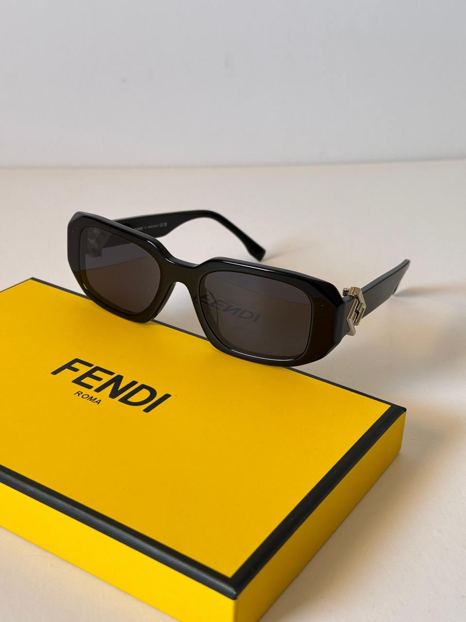Fendi Sunglasses 4 colors