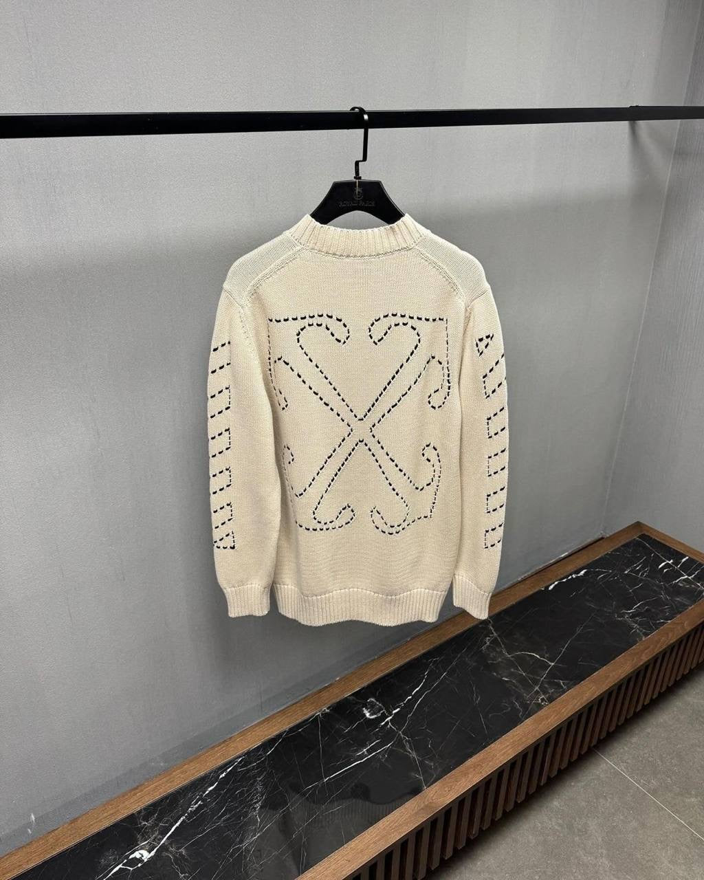 Off White Sweater 4 colors