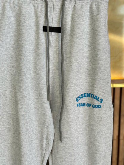 Essential Pants 2 Colors