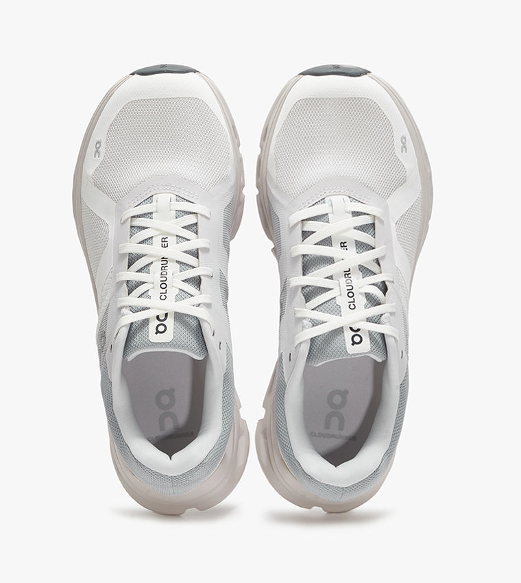 On Cloud  Sneakers