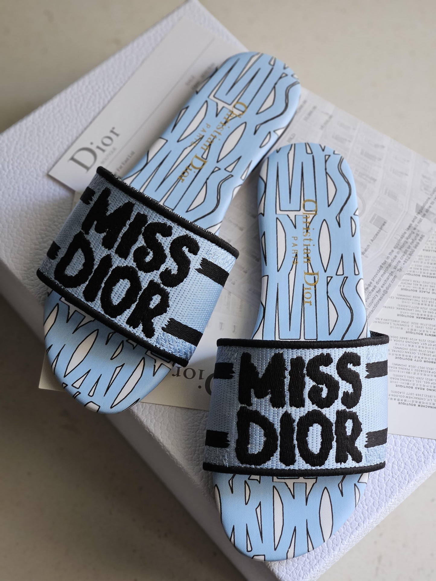 Dior flat