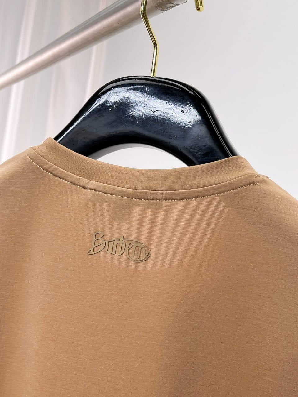 Burberry T-Shirt