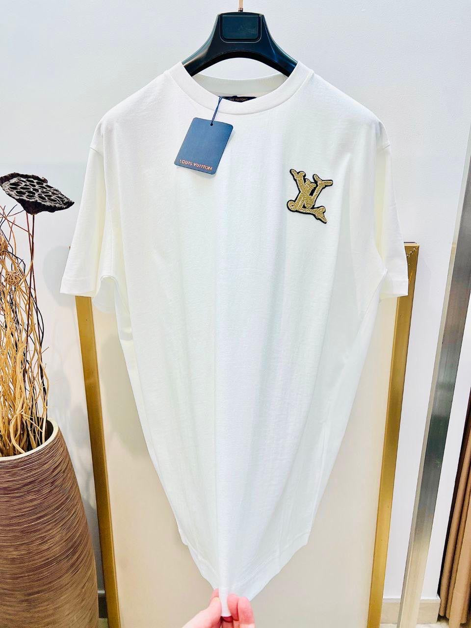 Louis Vuitton T-Shirt 2 colors