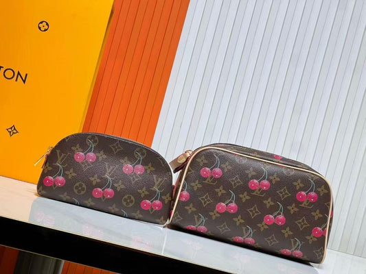 Louis Vuitton Pouch
