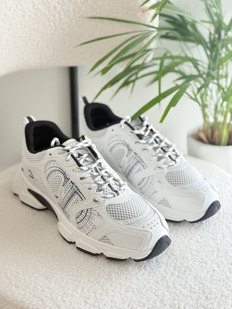 Dior Sneakers