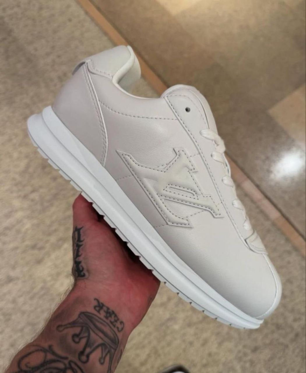 Louis Vuitton Sneakers
