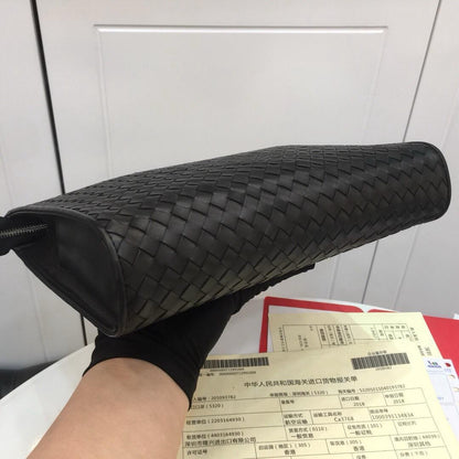 Bottega Veneta Clutch