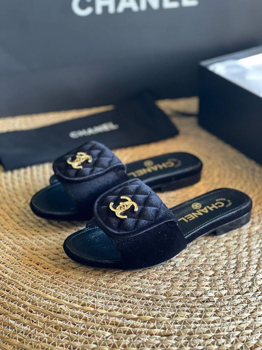 Chanel Slipper