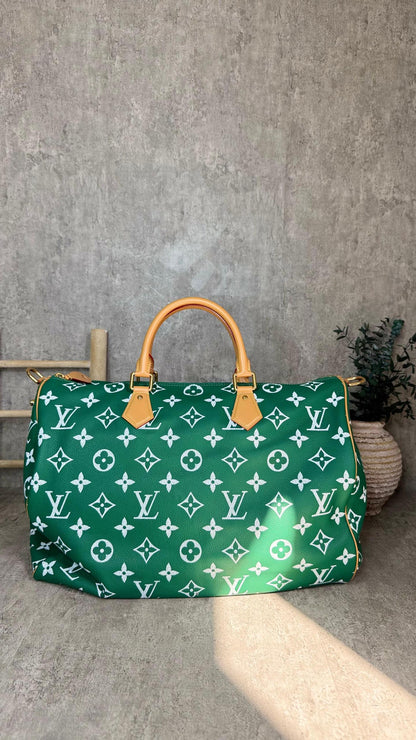Louis Vuitton Duffle Bag ( VIP Quality )