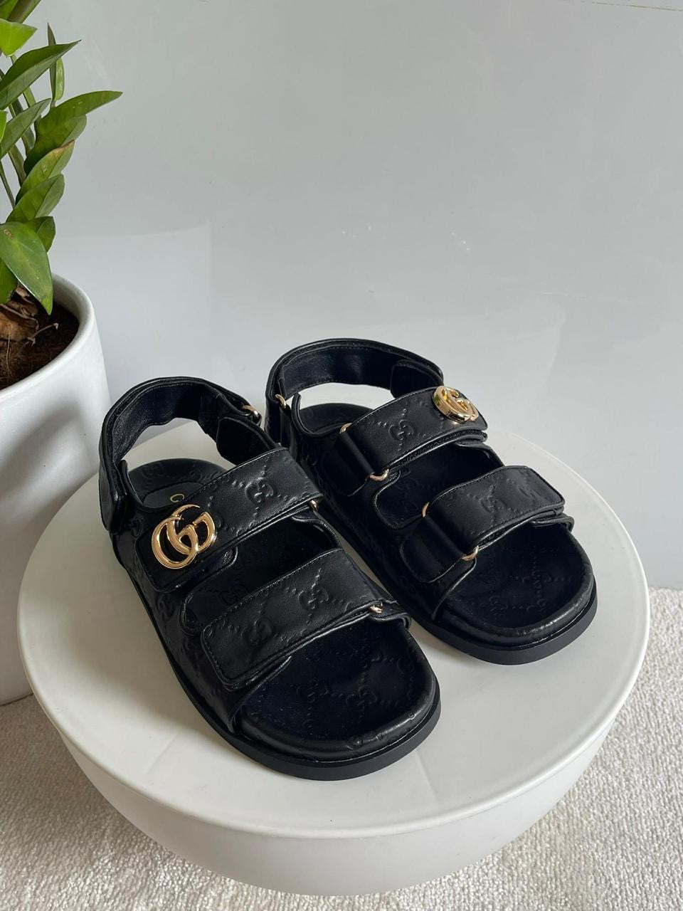 Gucci Sandals 2 colors