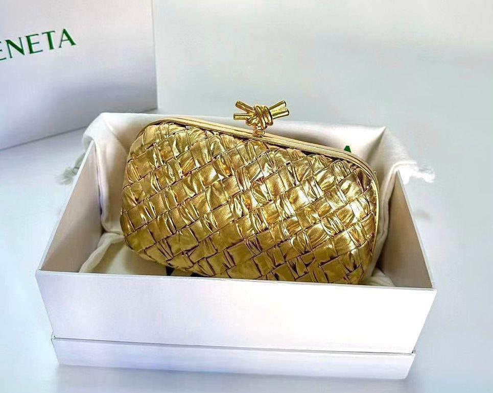 Bottega Clutch 5 colors