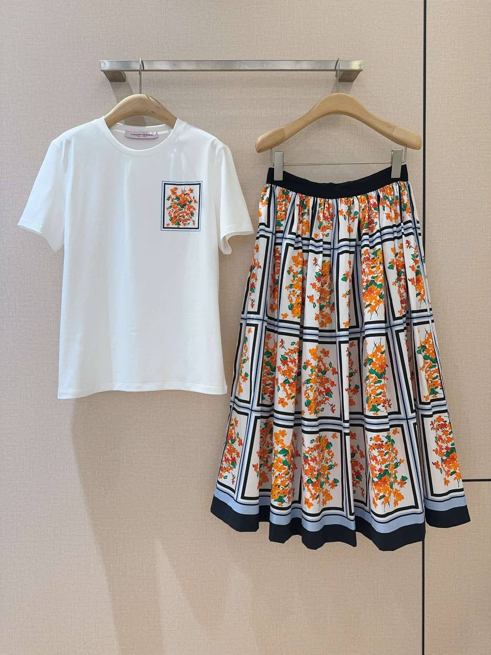 Carolina Herrera Set