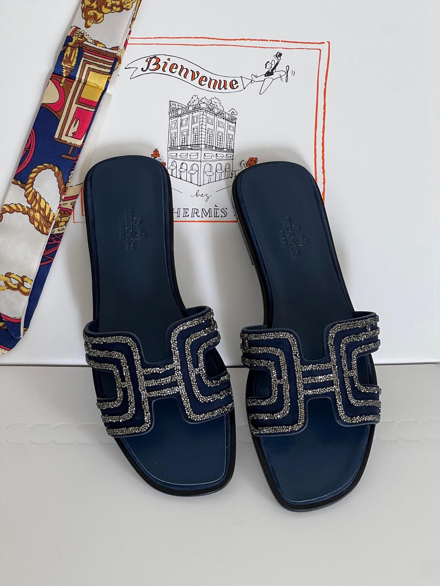 Hermes Slippers 2 colors