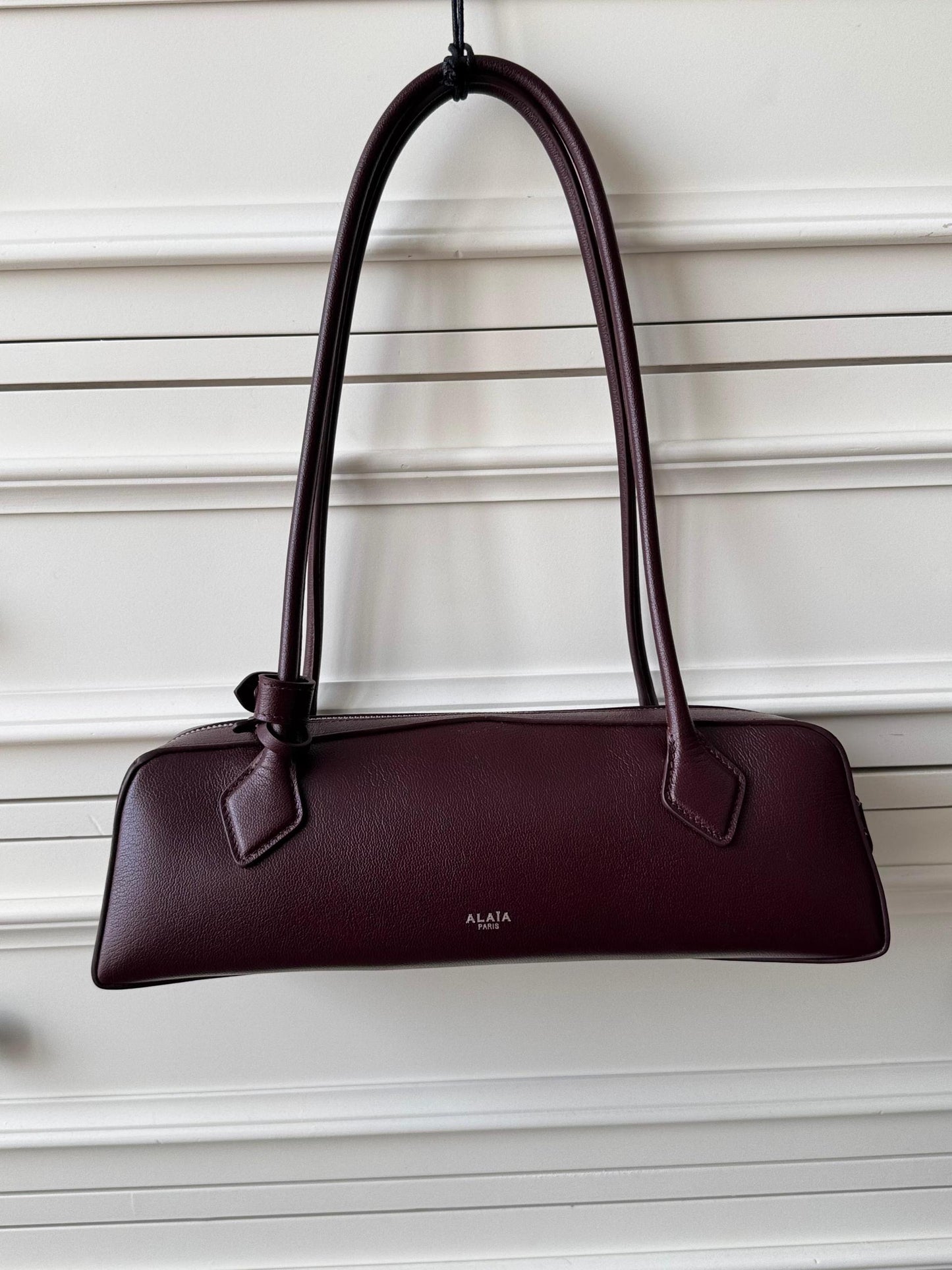 Alaia Shoulder Bag (VIP Quality)