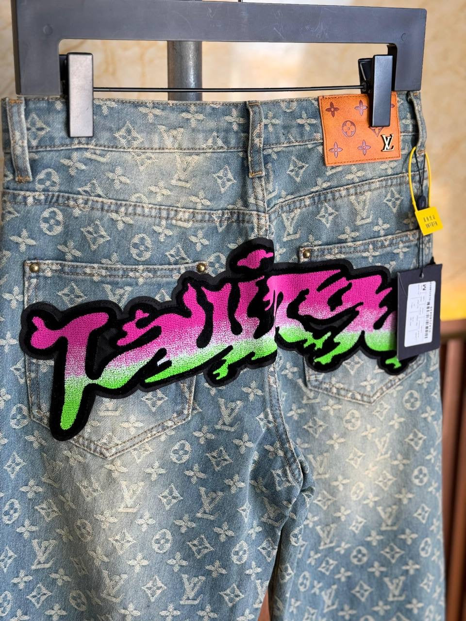 Louis Vuitton Pants