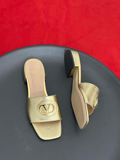 Valentino Slippers 2 colors