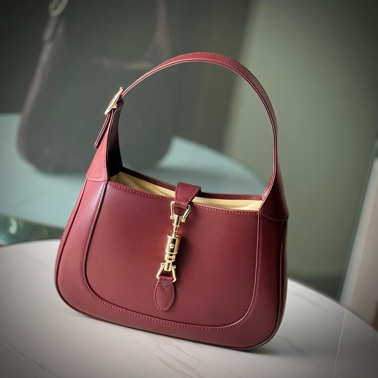 Gucci Shoulder Bag (VIP Quality)