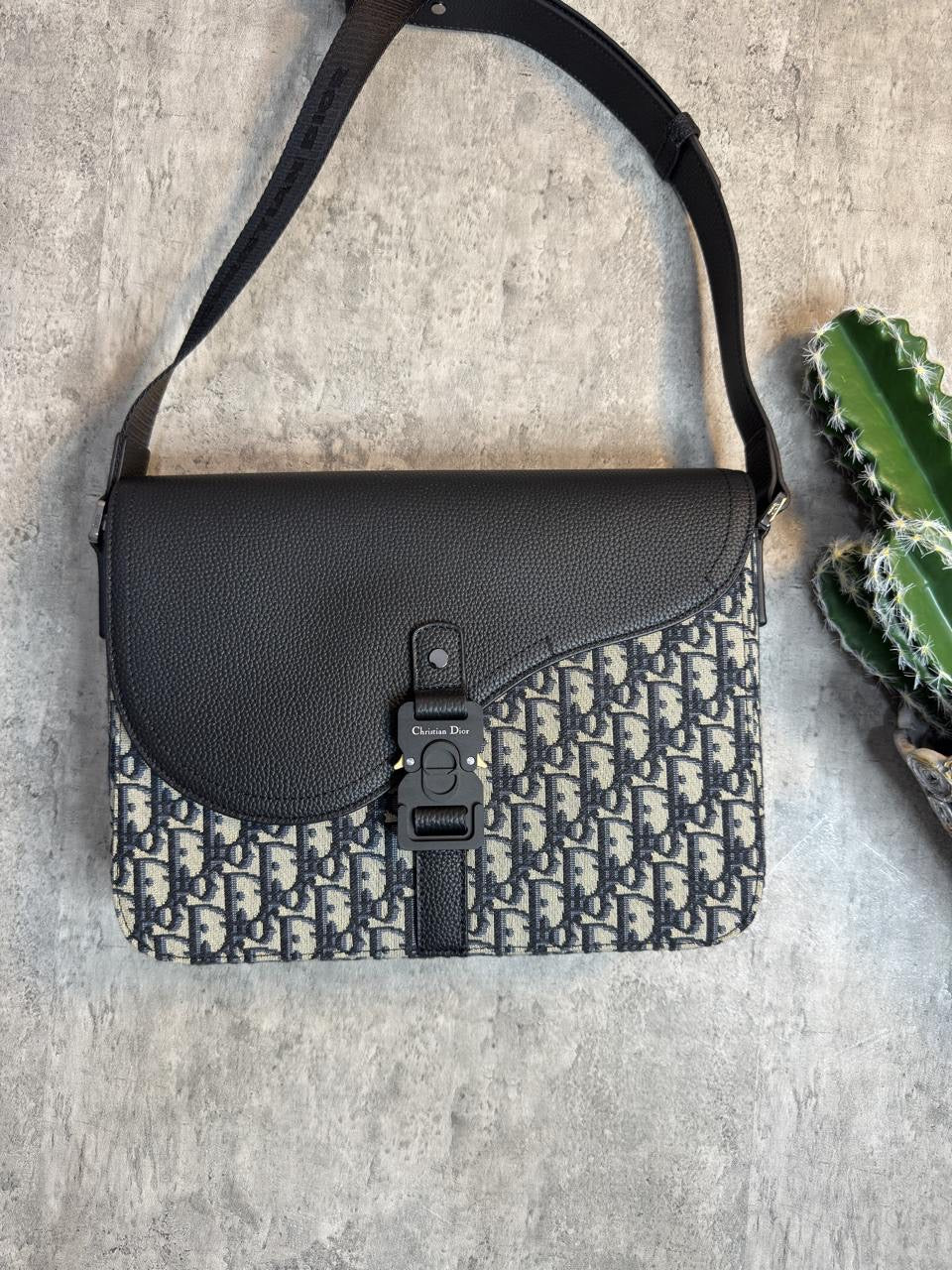 Dior Messenger Bag (VIP Quality)