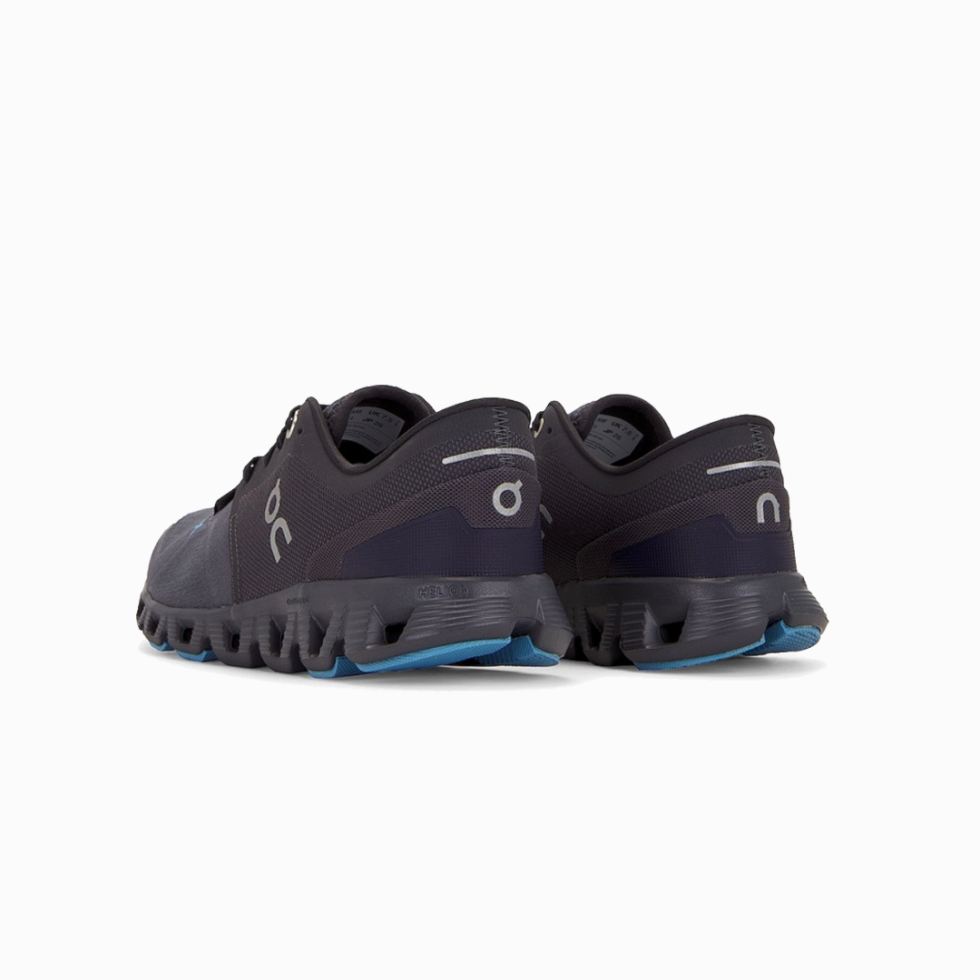 On Cloud Sneakers