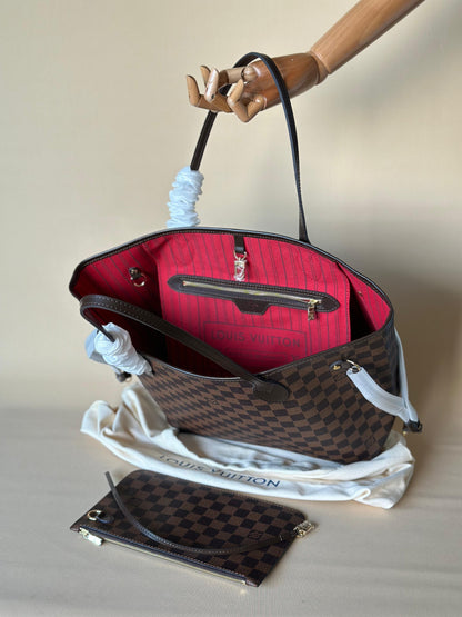 LOUIS VUITTON BAG
