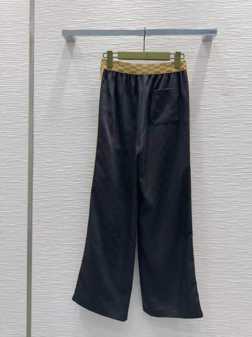 Gucci Pants