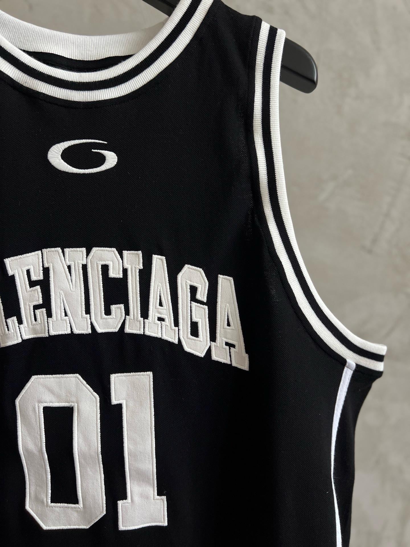 Balenciaga T-Shirt
