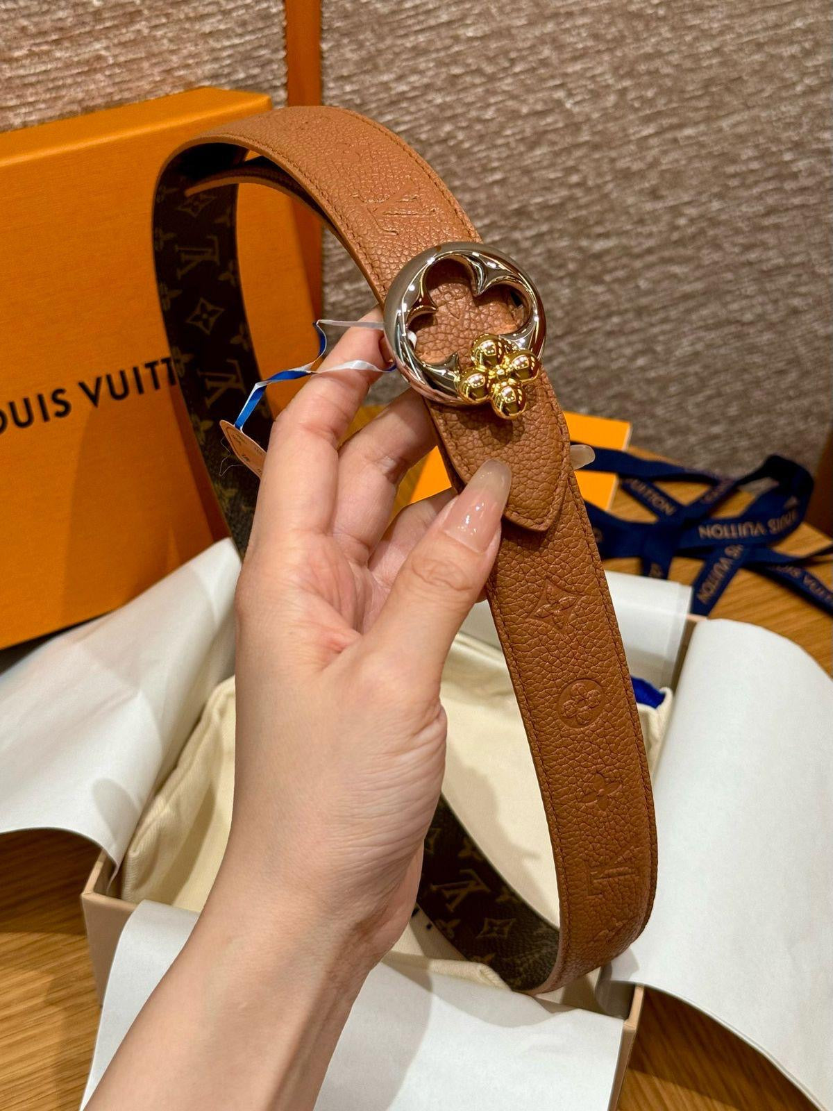 Louis Vuitton Belts 4 colors