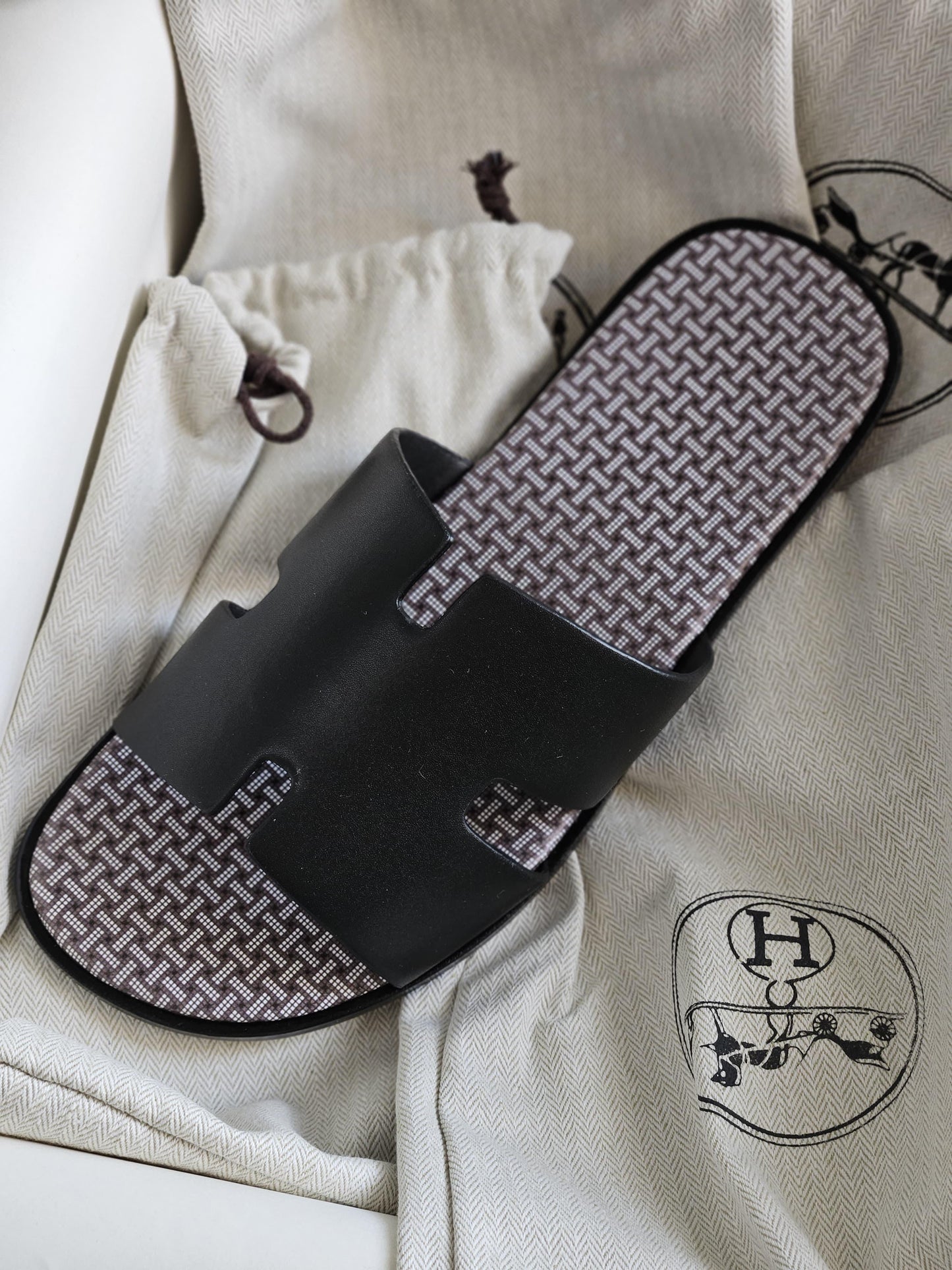 Hermes Slippers