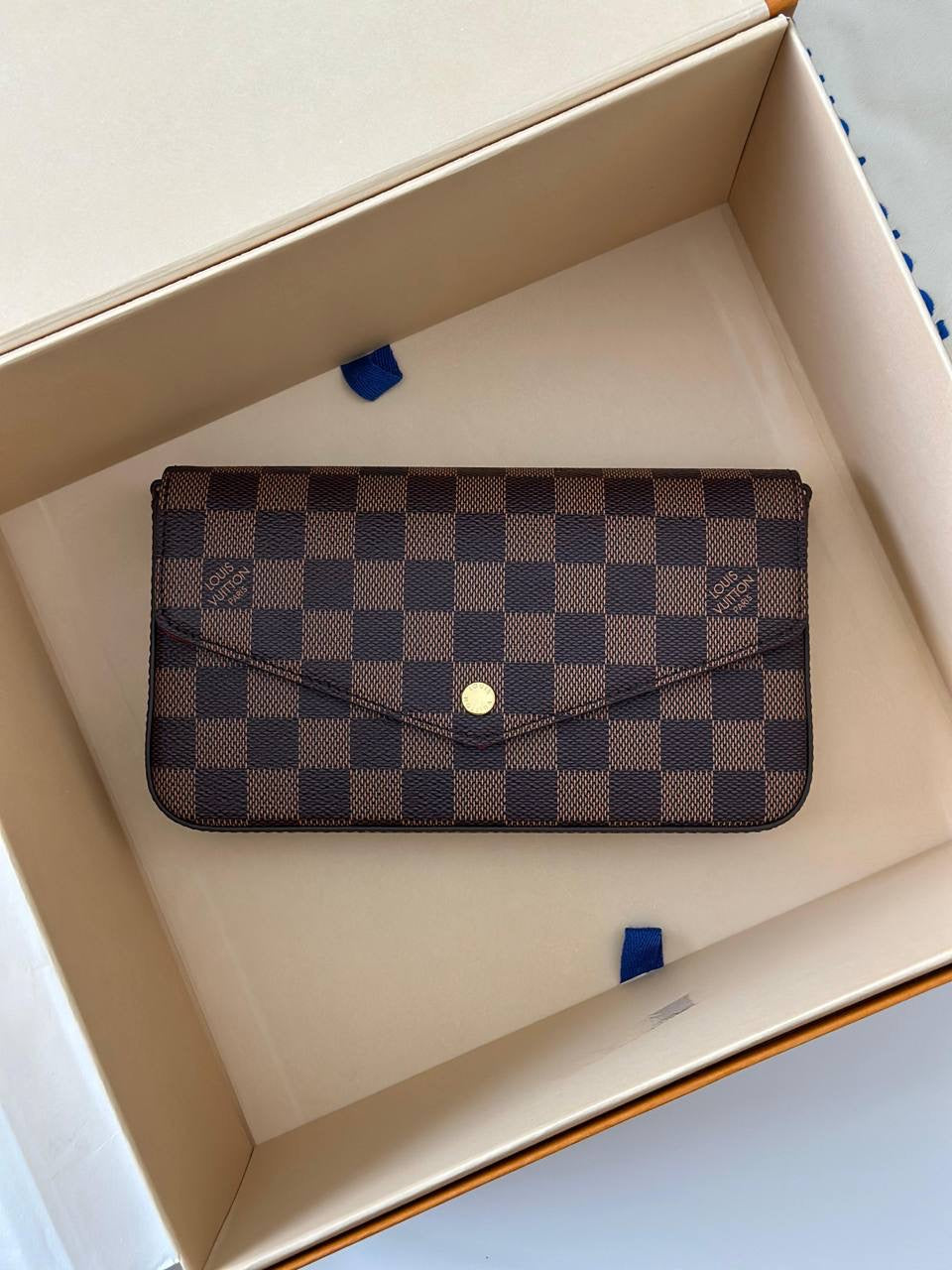 Louis Vuitton Sling Bag (VIP Quality)