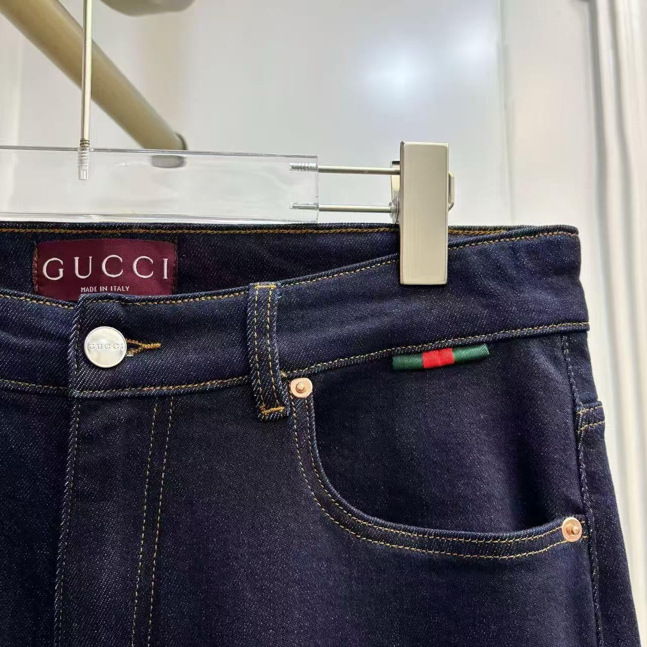 Gucci Jeans Pants