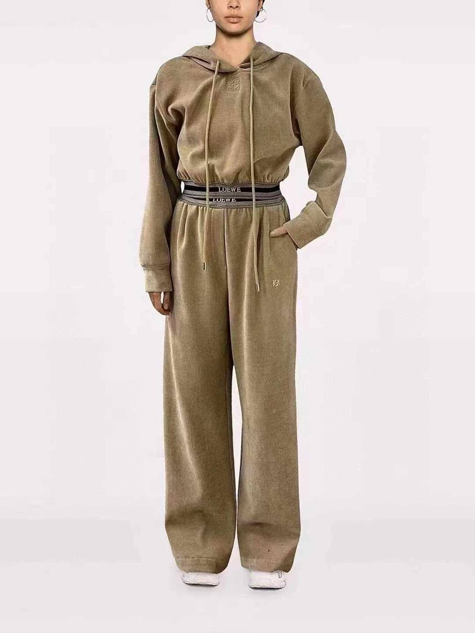 Loewe Set