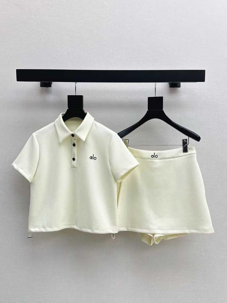 Alo Set 2 colors