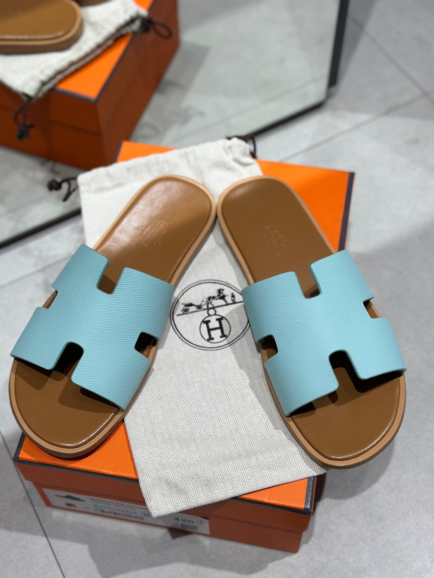 Hermes Slipper