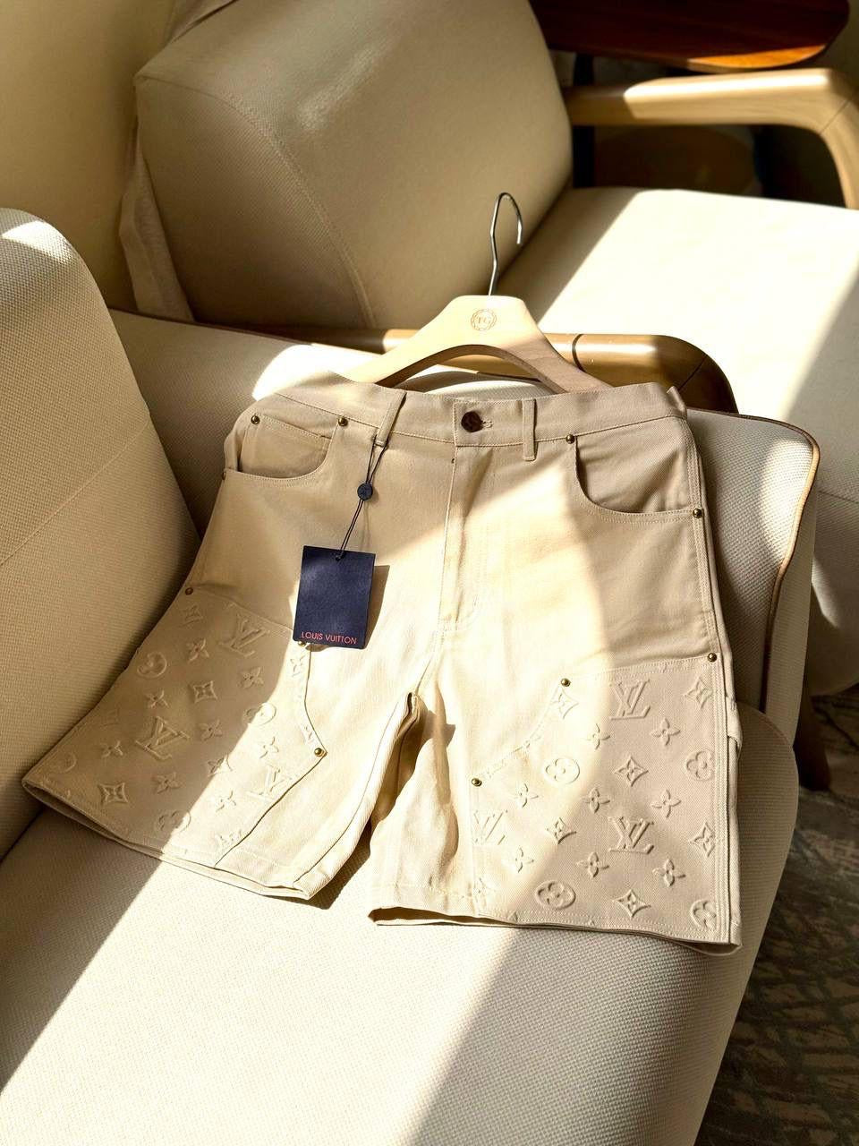 Louis Vuitton Short 2 colors